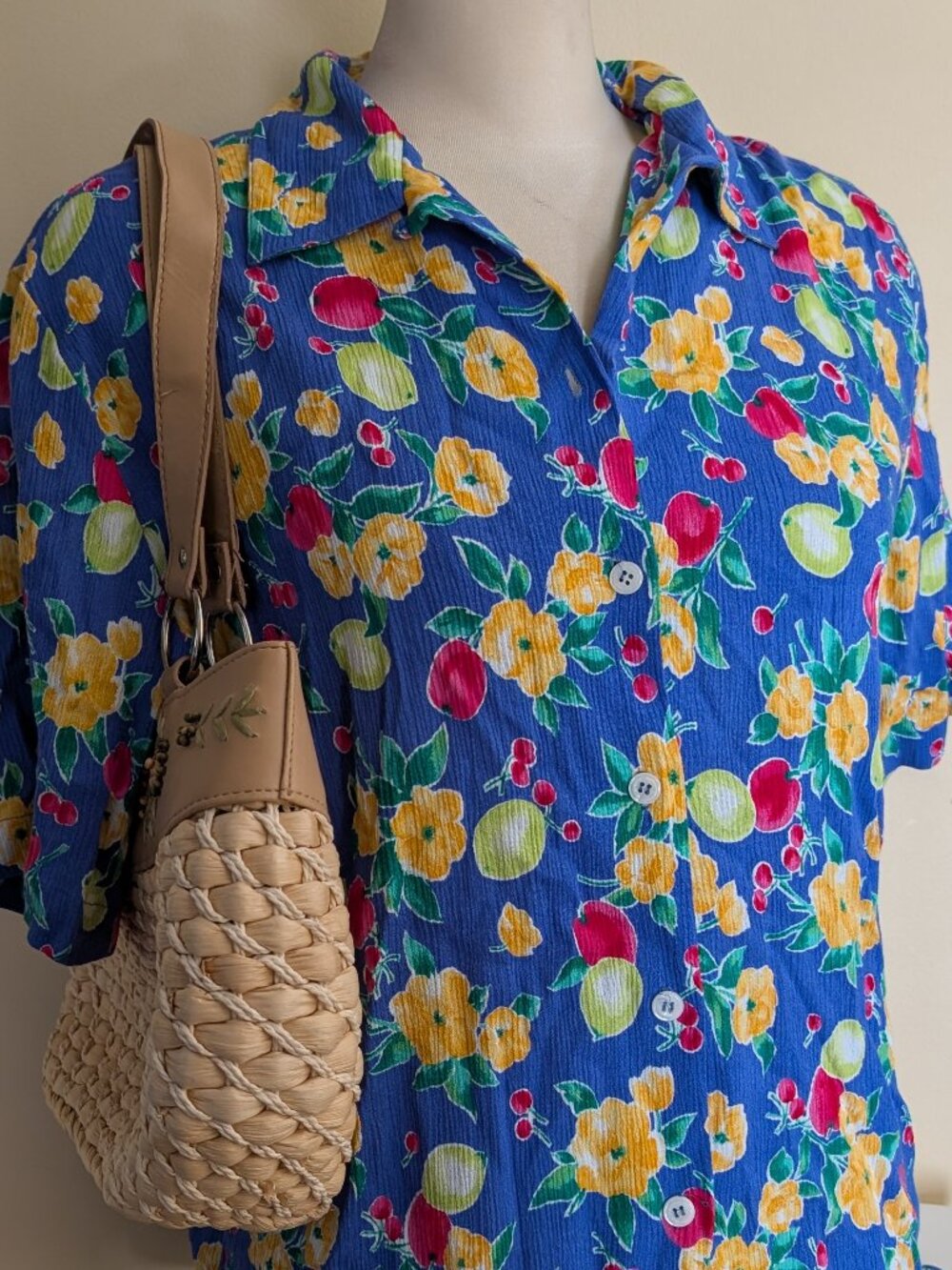 DITSY Y2K SUMMER FLORAL BUTTON UP TOP